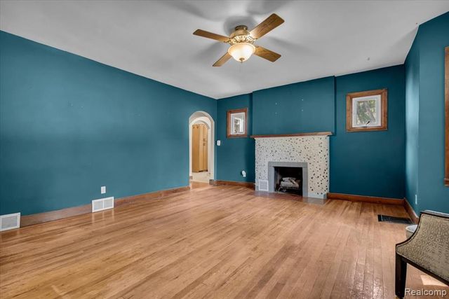624 N Prospect Road, Ypsilanti, MI 48198