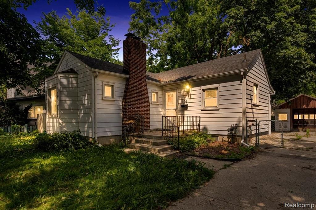 624 N Prospect Road, Ypsilanti, MI 48198