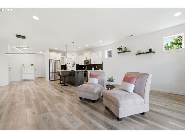 15316 Ne 107TH St, Vancouver, WA 98682