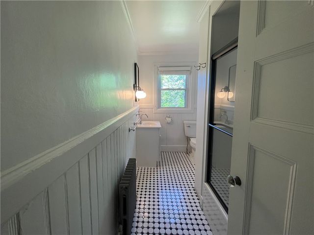 45 Woodlawn Avenue 3, Bristol, RI 02809