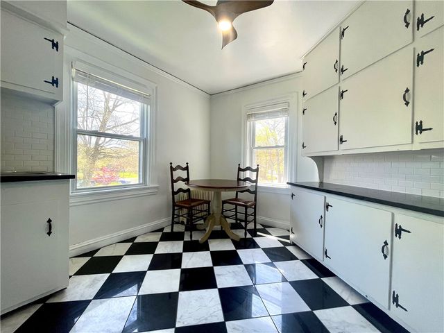 45 Woodlawn Avenue 3, Bristol, RI 02809