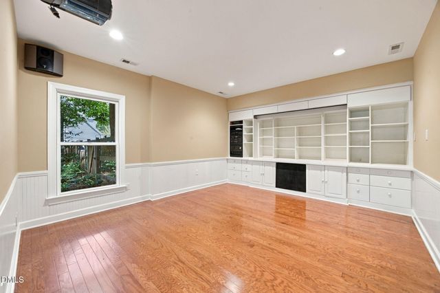 301 Get-a-way Lane, Bahama, NC 27503