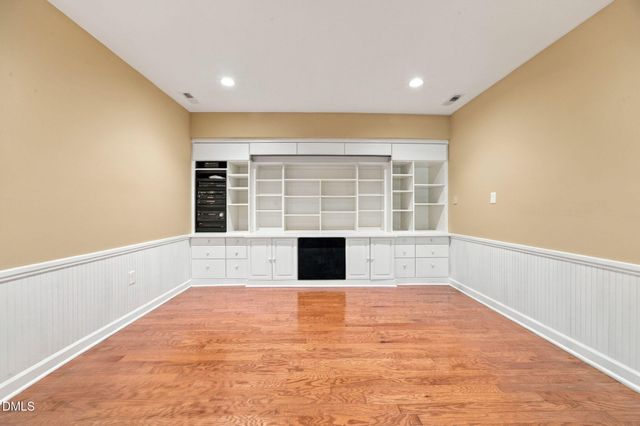 301 Get-a-way Lane, Bahama, NC 27503