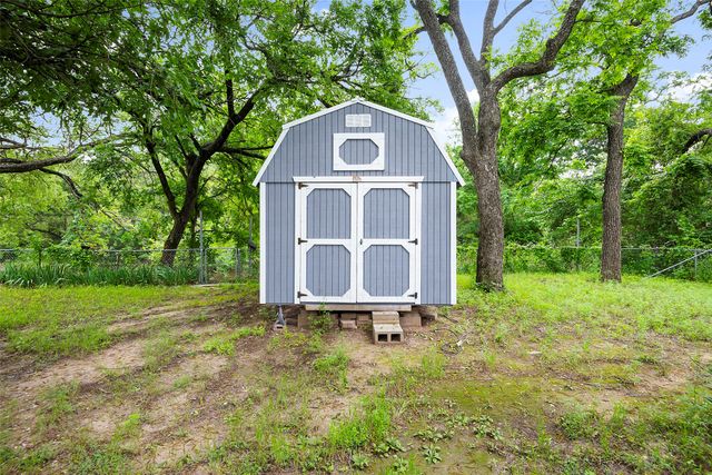 5469 Lake Granbury Trail, Granbury, TX 76048