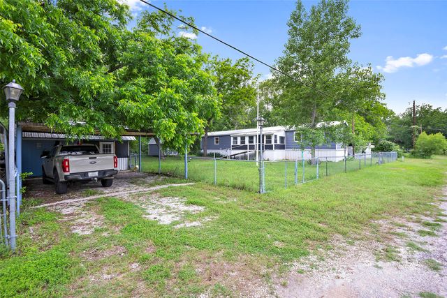 5469 Lake Granbury Trail, Granbury, TX 76048