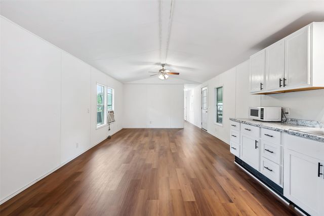 5469 Lake Granbury Trail, Granbury, TX 76048