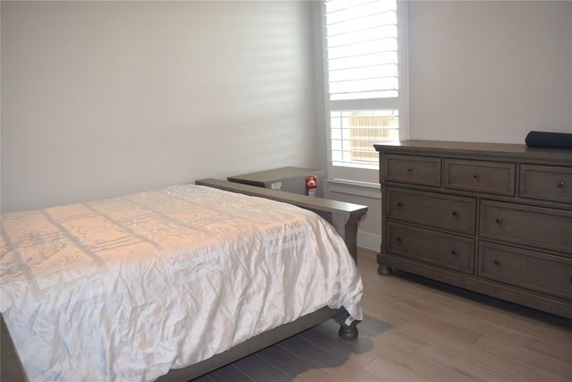 142 Nora Lane, Hickory Creek, TX 75065