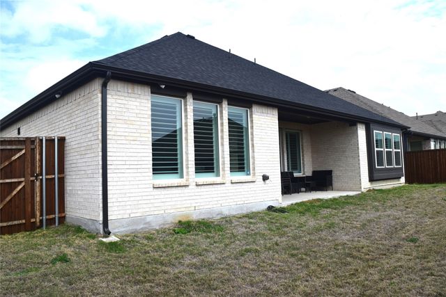 142 Nora Lane, Hickory Creek, TX 75065