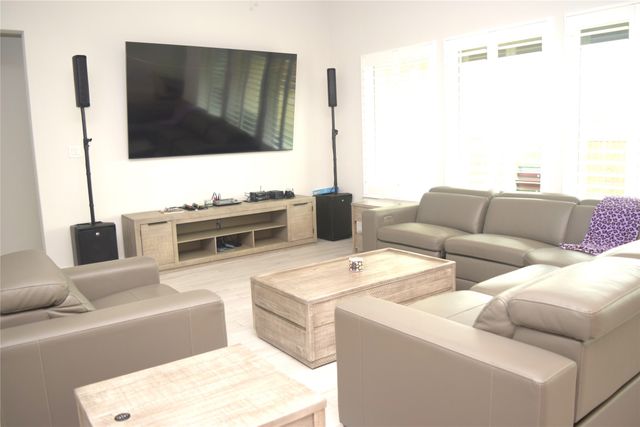 142 Nora Lane, Hickory Creek, TX 75065