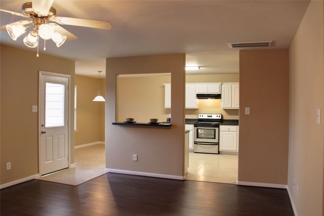 29031 Village Creek Loop, Spring, TX 77386