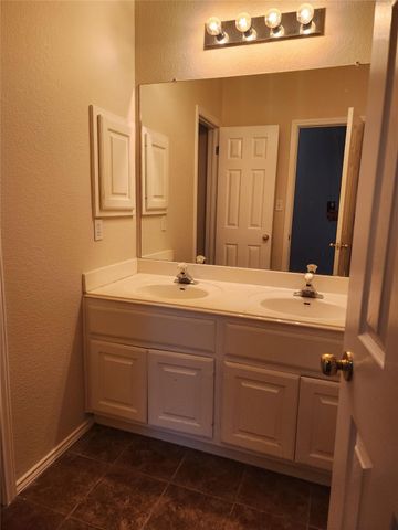 200 Sutterville CV, Austin, TX 78717