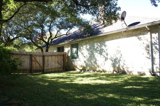 200 Sutterville CV, Austin, TX 78717