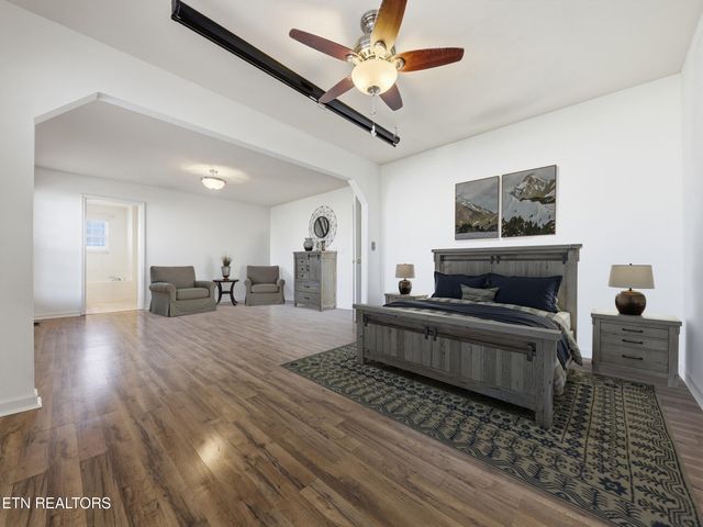 144 Jenny Drive, Madisonville, TN 37354