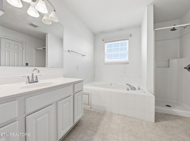 144 Jenny Drive, Madisonville, TN 37354