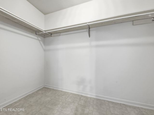 144 Jenny Drive, Madisonville, TN 37354