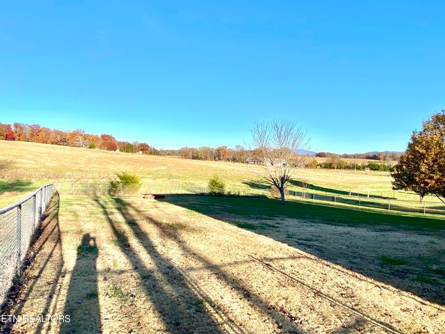 144 Jenny Drive, Madisonville, TN 37354