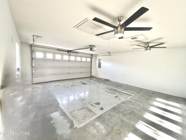 144 Jenny Drive, Madisonville, TN 37354