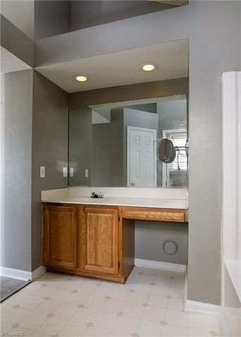 3650 Single Leaf Court, High Point, NC 27265