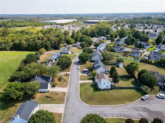 3650 Single Leaf Court, High Point, NC 27265