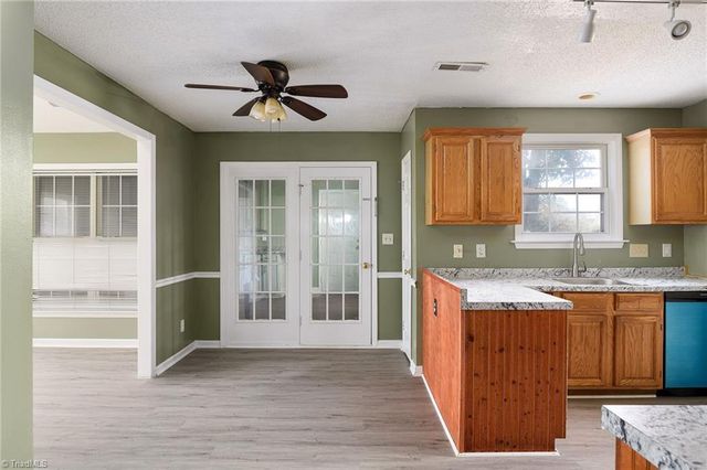 3650 Single Leaf Court, High Point, NC 27265