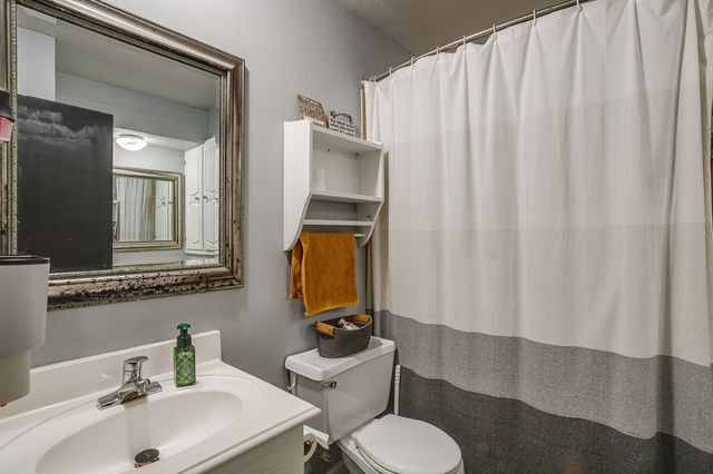 301 Lena Lane, Burleson, TX 76028