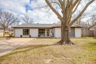 301 Lena Lane, Burleson, TX 76028