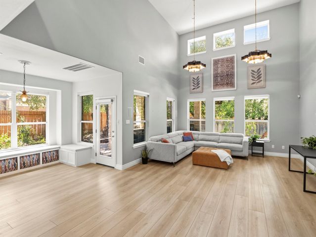 4201 Galiceno, Cedar Park, TX 78613