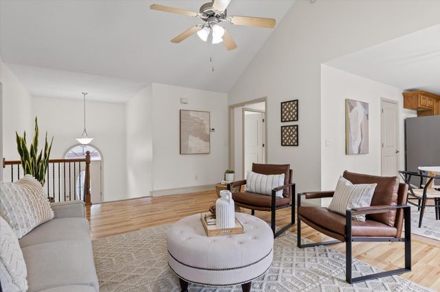 9451 Hackberry Lane, Soddy Daisy, TN 37379