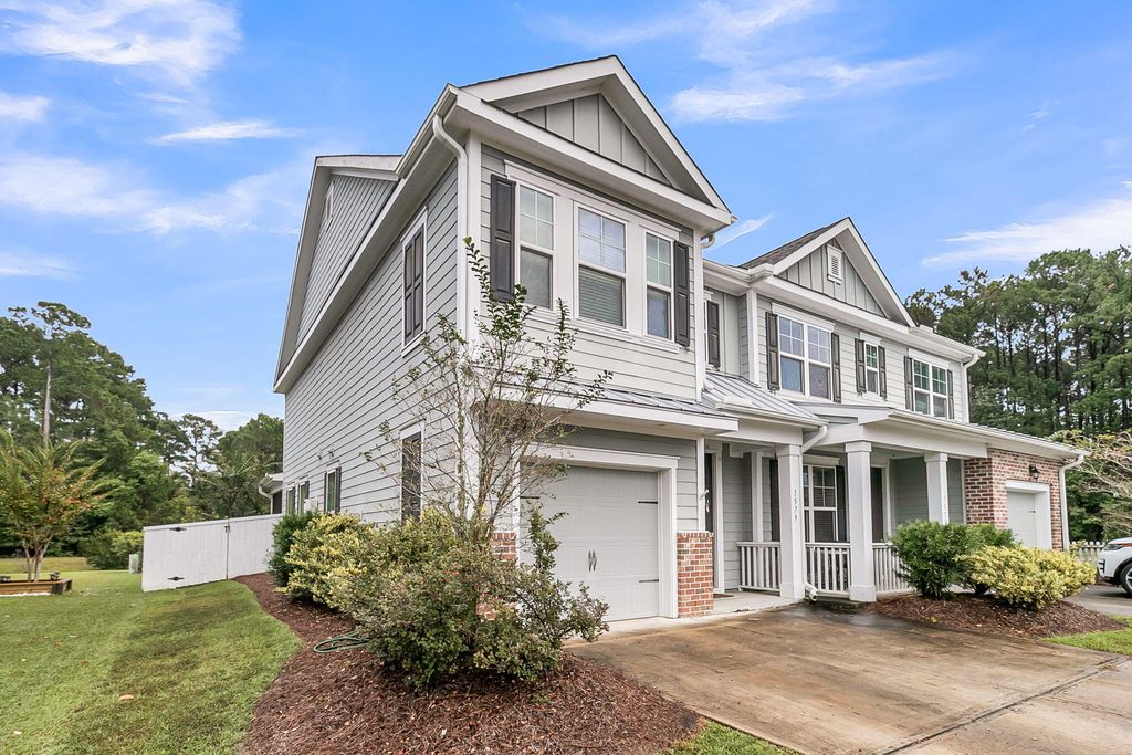 1579 Krait Court, Mount Pleasant, SC 29466