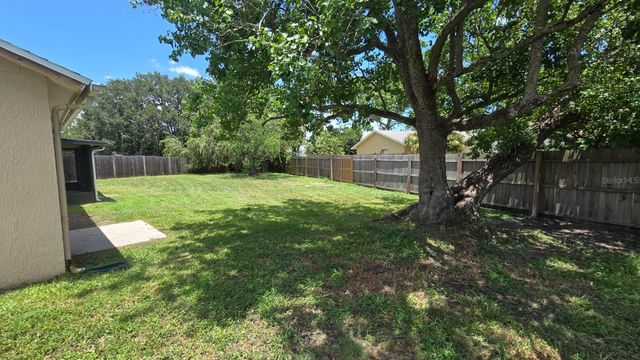 1501 KESTREL WAY, Brandon, FL 33511