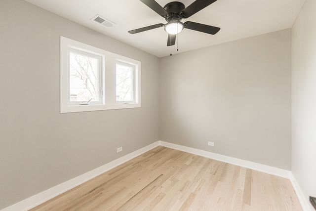 147 W North Avenue, Lombard, IL 60148