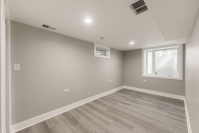 147 W North Avenue, Lombard, IL 60148