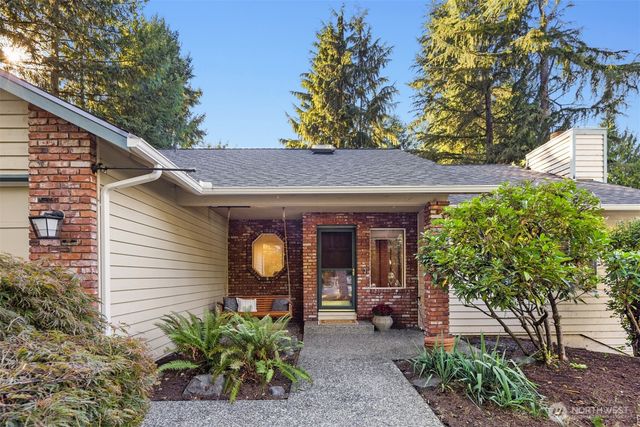 18439 146th Avenue NE, Woodinville, WA 98072