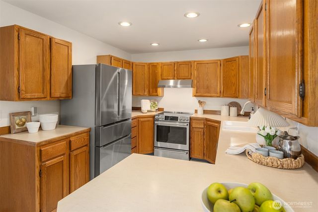 18439 146th Avenue NE, Woodinville, WA 98072