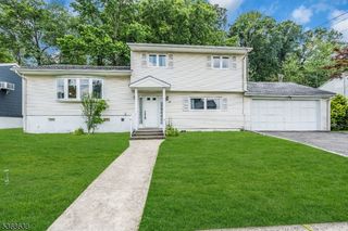 183 Winifred Dr, Totowa Boro, NJ 07512