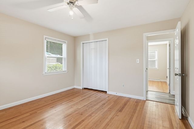 37 Saint Dennis St, Westfield, MA 01085