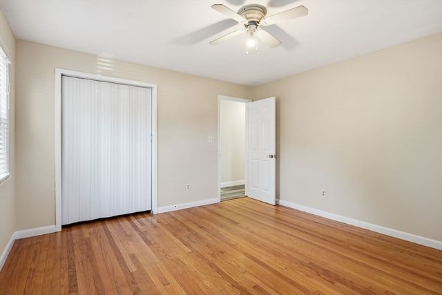 37 Saint Dennis St, Westfield, MA 01085