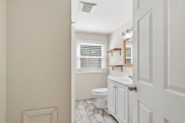 37 Saint Dennis St, Westfield, MA 01085