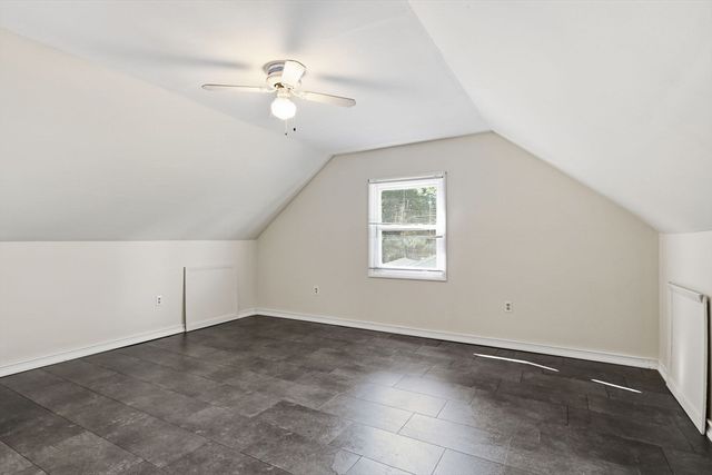 37 Saint Dennis St, Westfield, MA 01085