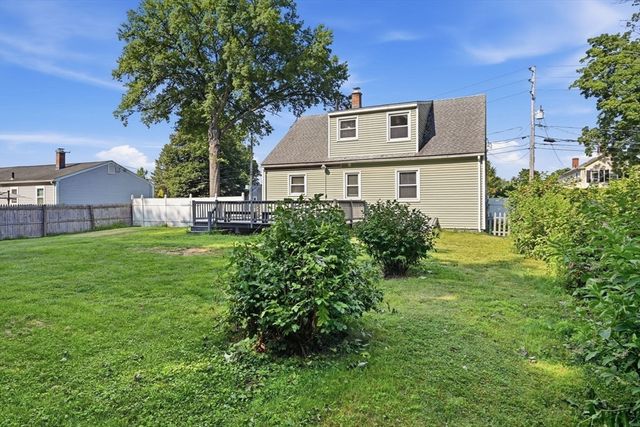 37 Saint Dennis St, Westfield, MA 01085