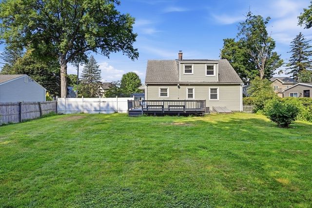 37 Saint Dennis St, Westfield, MA 01085
