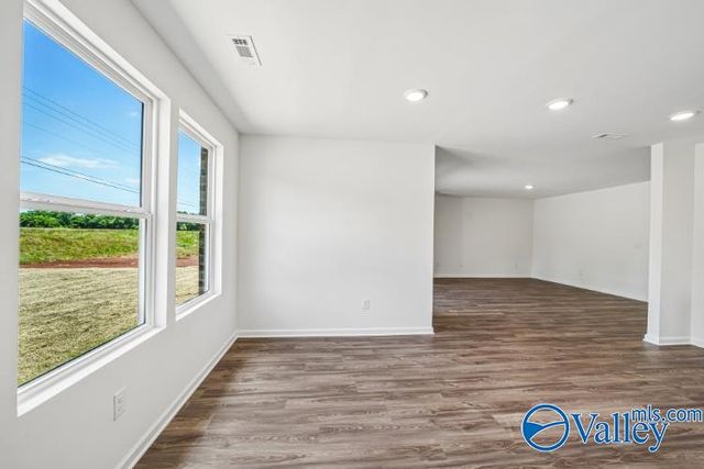 113 Birds Nest Lane, Toney, AL 35773