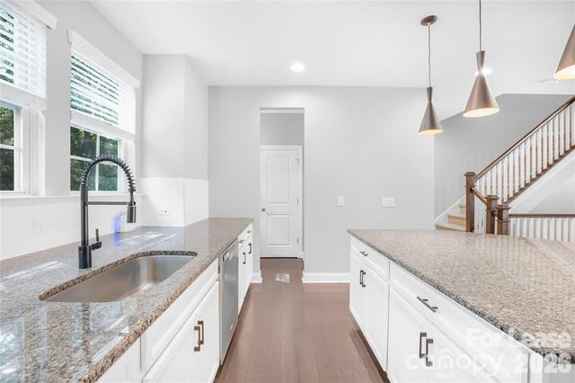1228 Madison Towns Lane, Charlotte, NC 28209