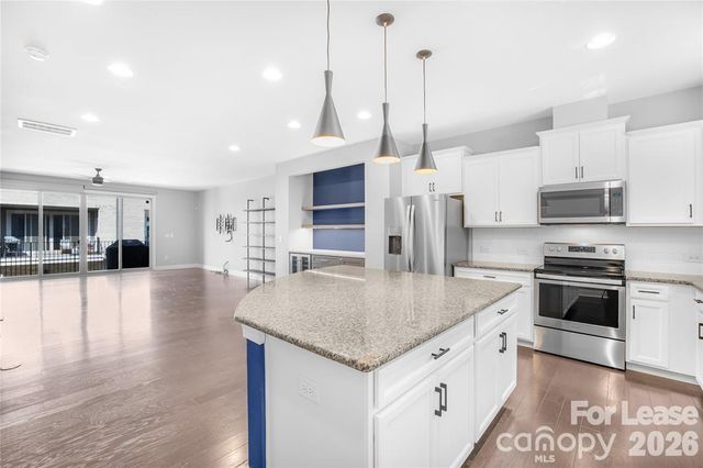 1228 Madison Towns Lane, Charlotte, NC 28209
