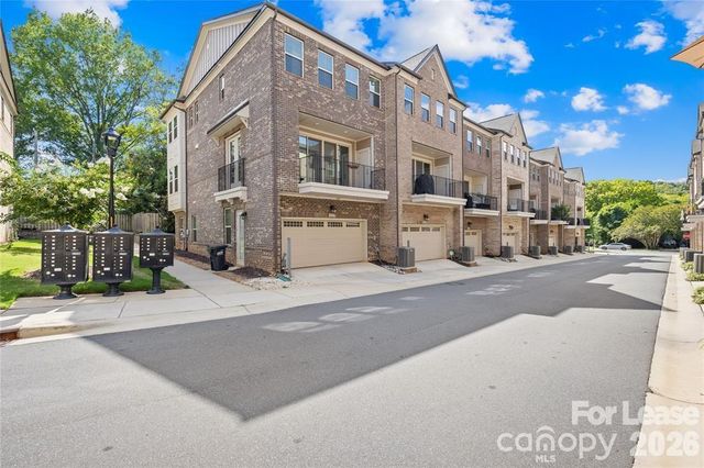 1228 Madison Towns Lane, Charlotte, NC 28209