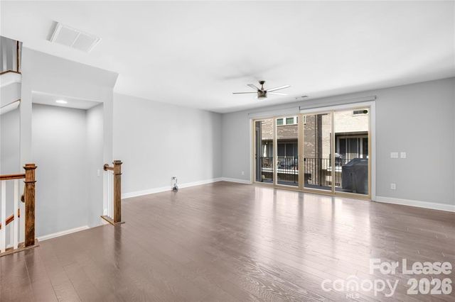 1228 Madison Towns Lane, Charlotte, NC 28209