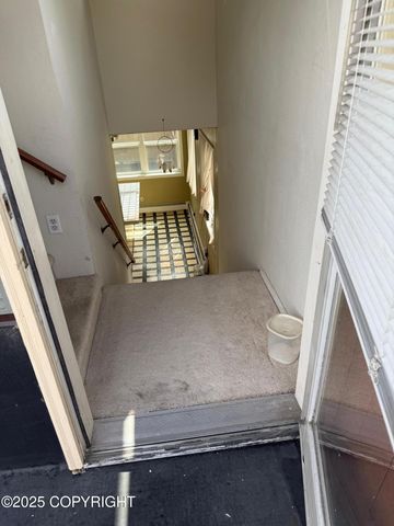 2090 Dimond Drive, Anchorage, AK 99507