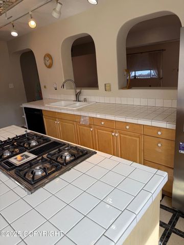 2090 Dimond Drive, Anchorage, AK 99507