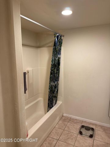 2090 Dimond Drive, Anchorage, AK 99507