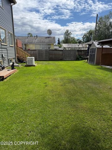 2090 Dimond Drive, Anchorage, AK 99507